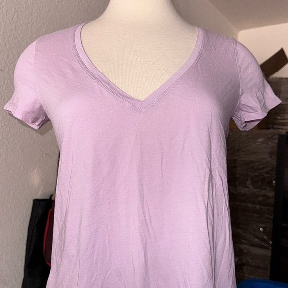 Lululemon Love Tee Short Sleeve V-Neck T-Shirt light Purple size 6 - Picture 11 of 13